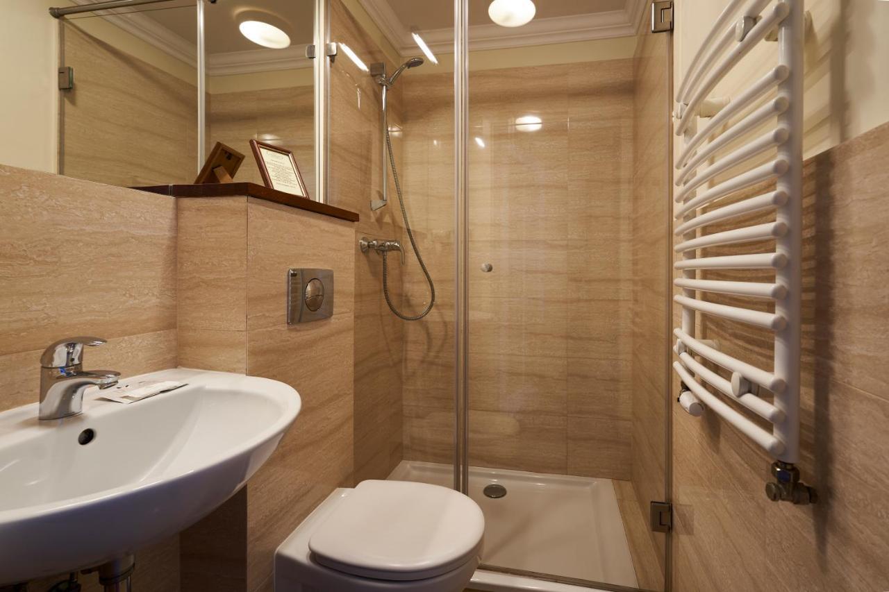 American House Hennela Warsaw Ngoại thất bức ảnh